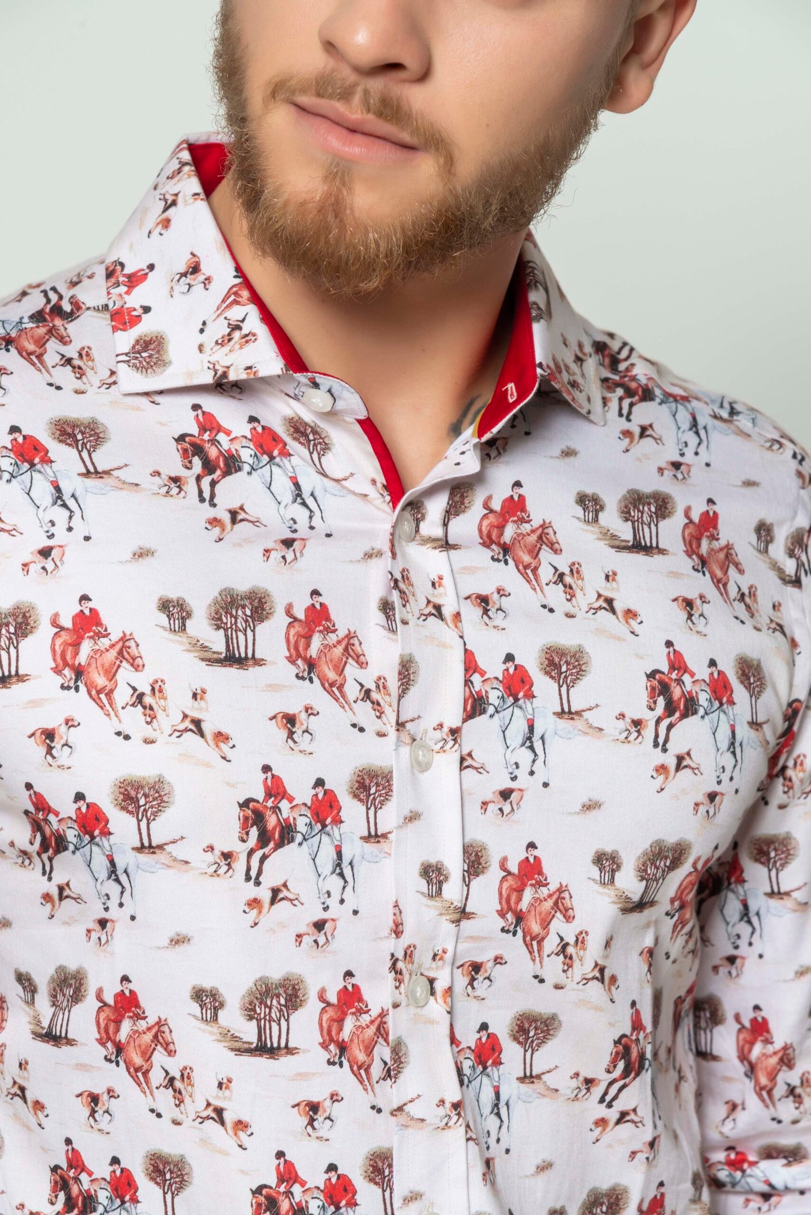 VICTOR Red Hunting CU scaled