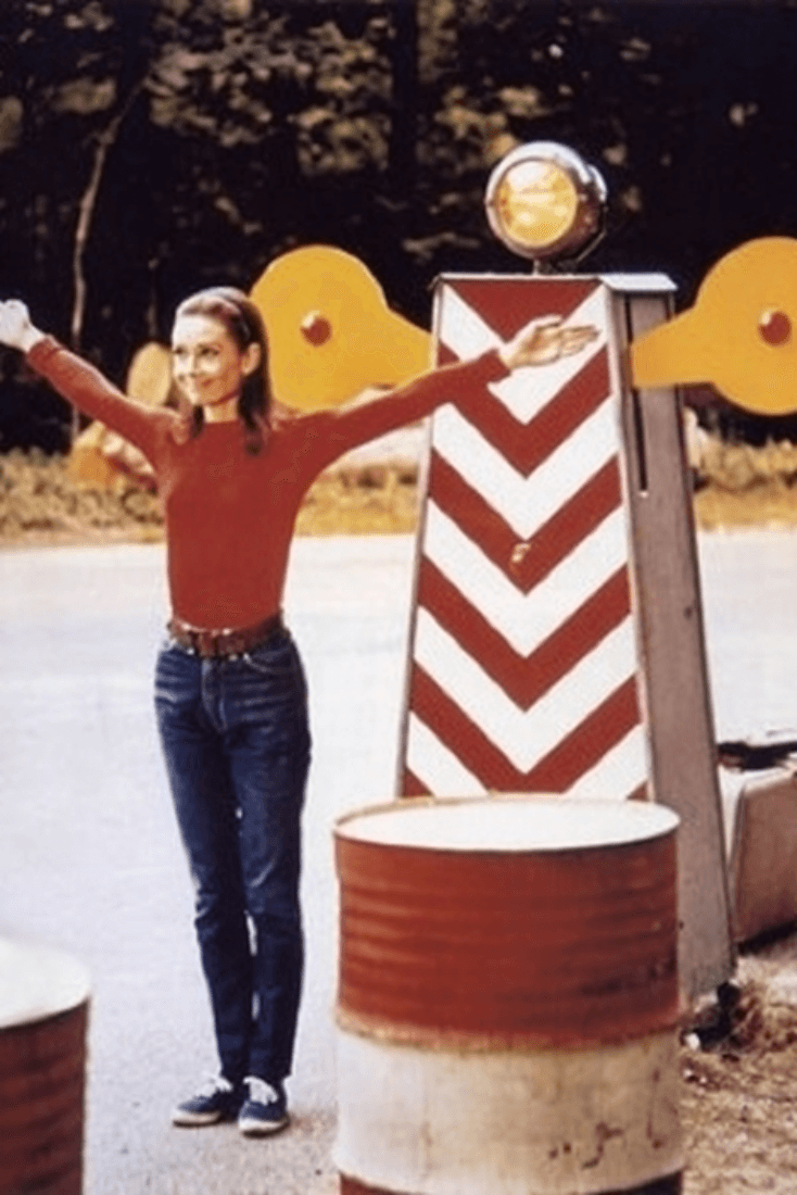 Audrey Hepburn wearing skinny jeans in the movie “Two For The Road” (1967)