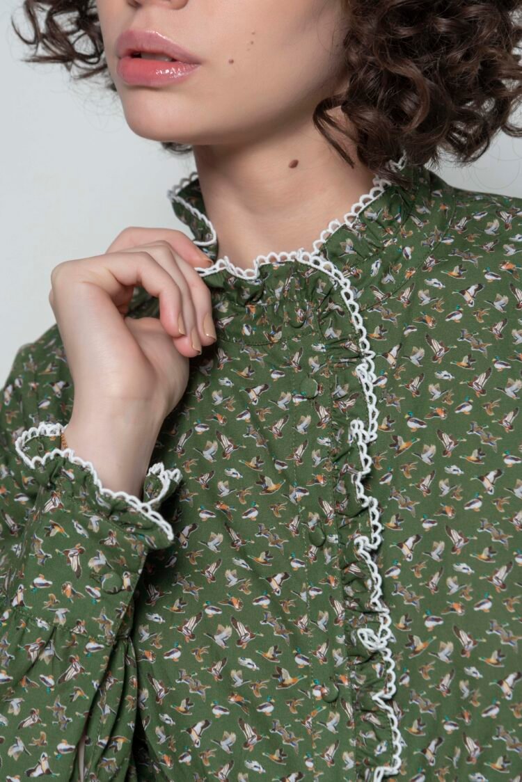 TALIA Olive Flying Ducks CU scaled