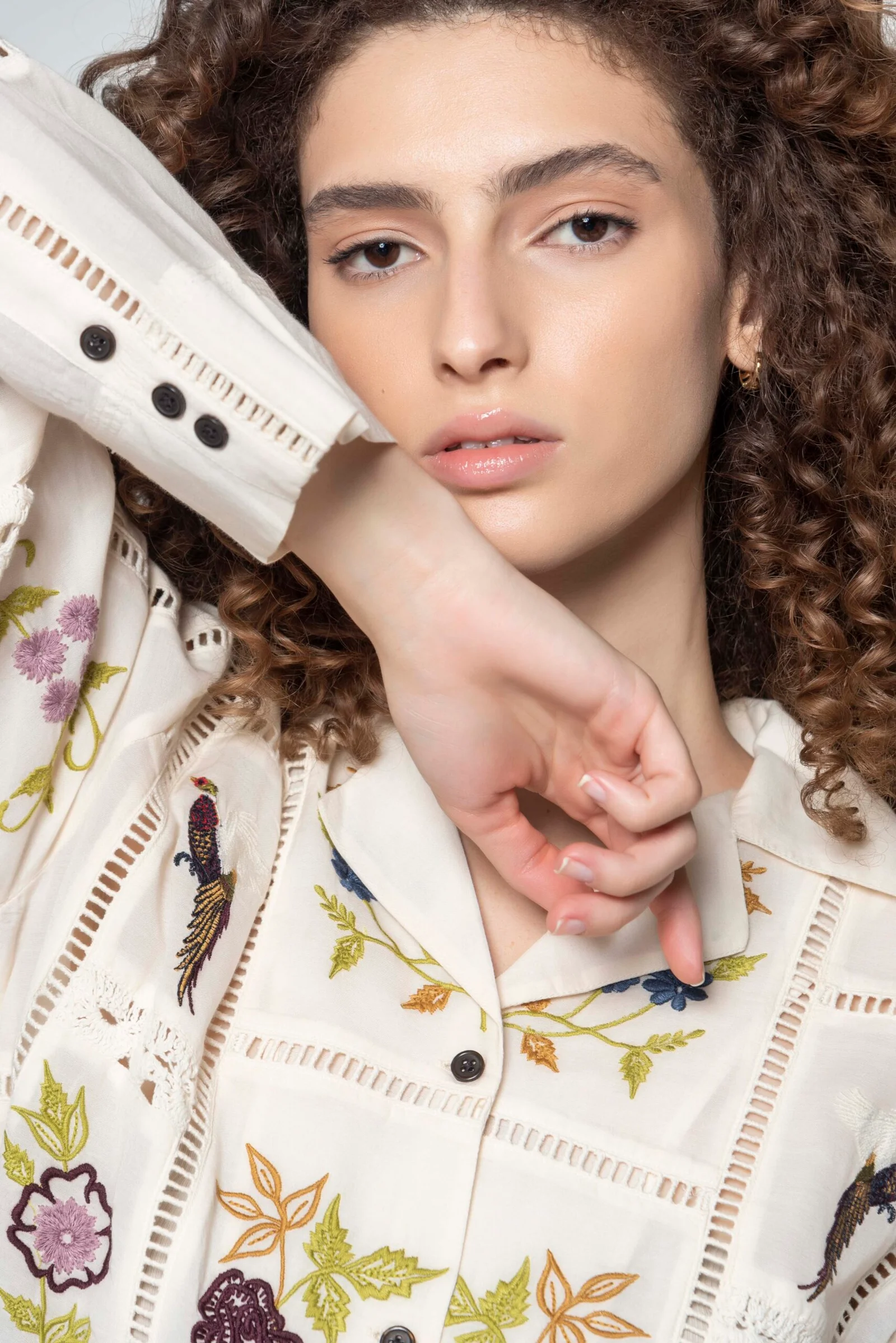 CORA Embroidery CU scaled 1