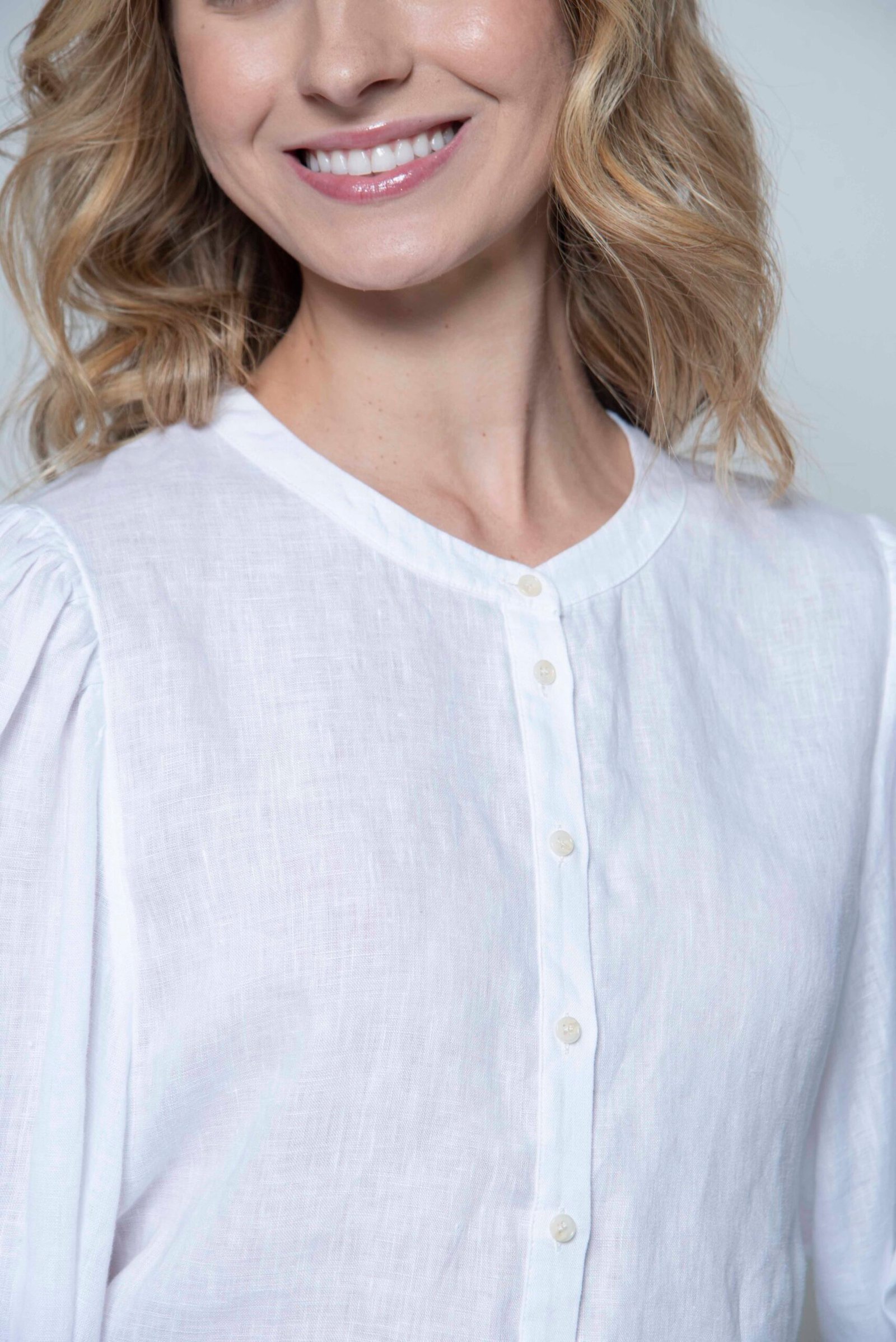 LARA Blouse CU Hartwell LARA Blouse CU scaled
