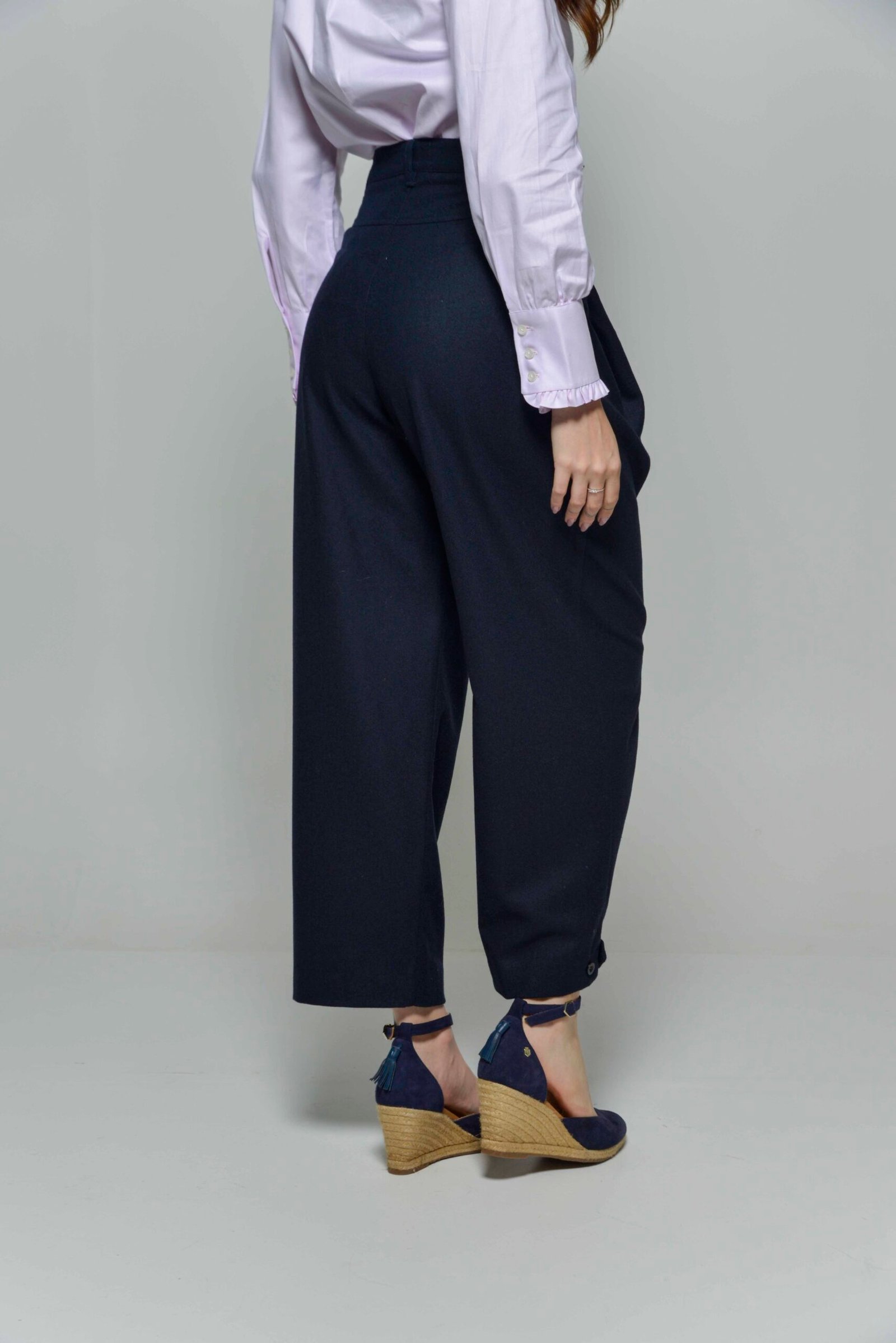 Hartwell ANTONELLA Navy Flannel back scaled