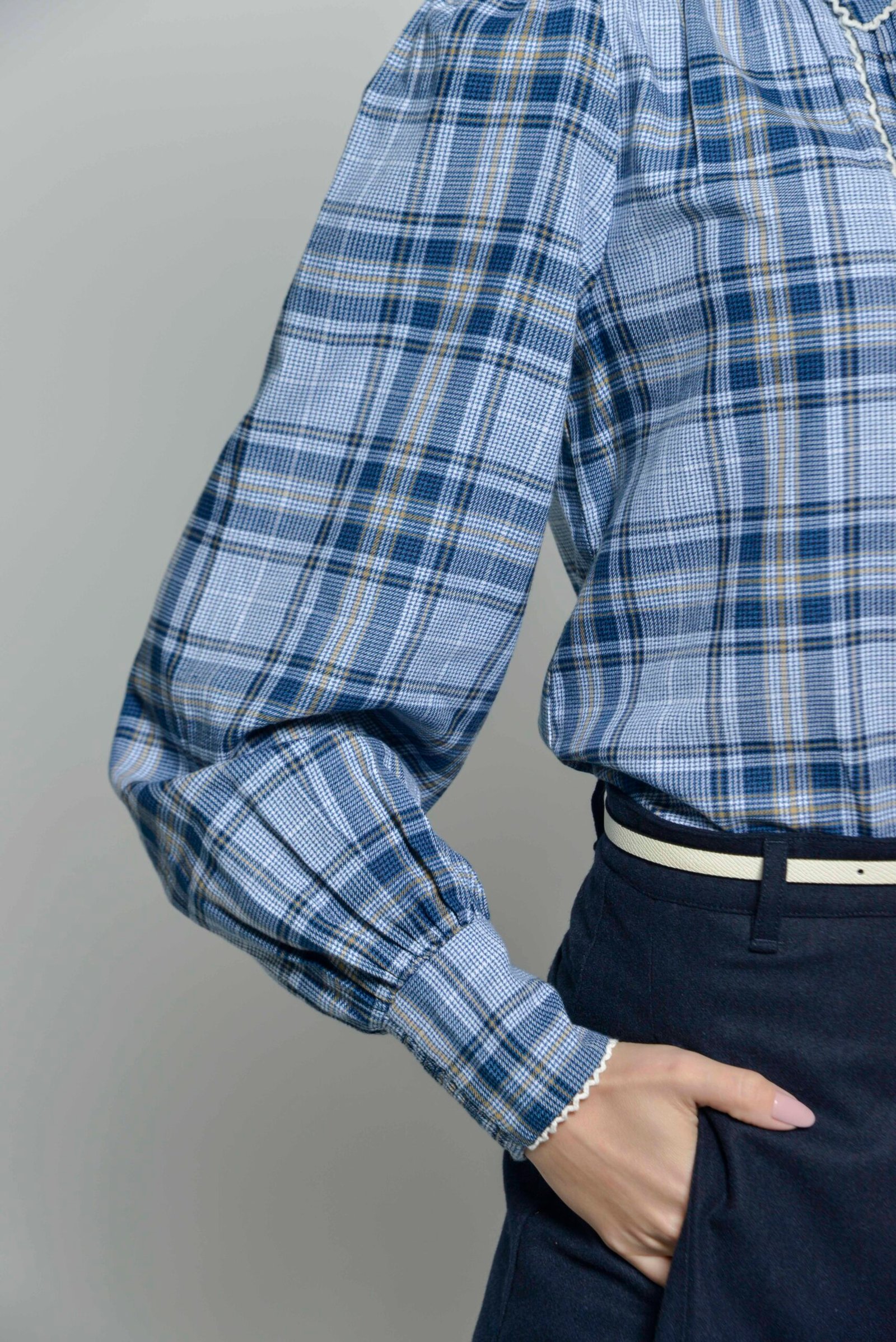 MARIELLA Blue Check (sleeve) Hartwell MARIELLA Blue Check sleeve scaled