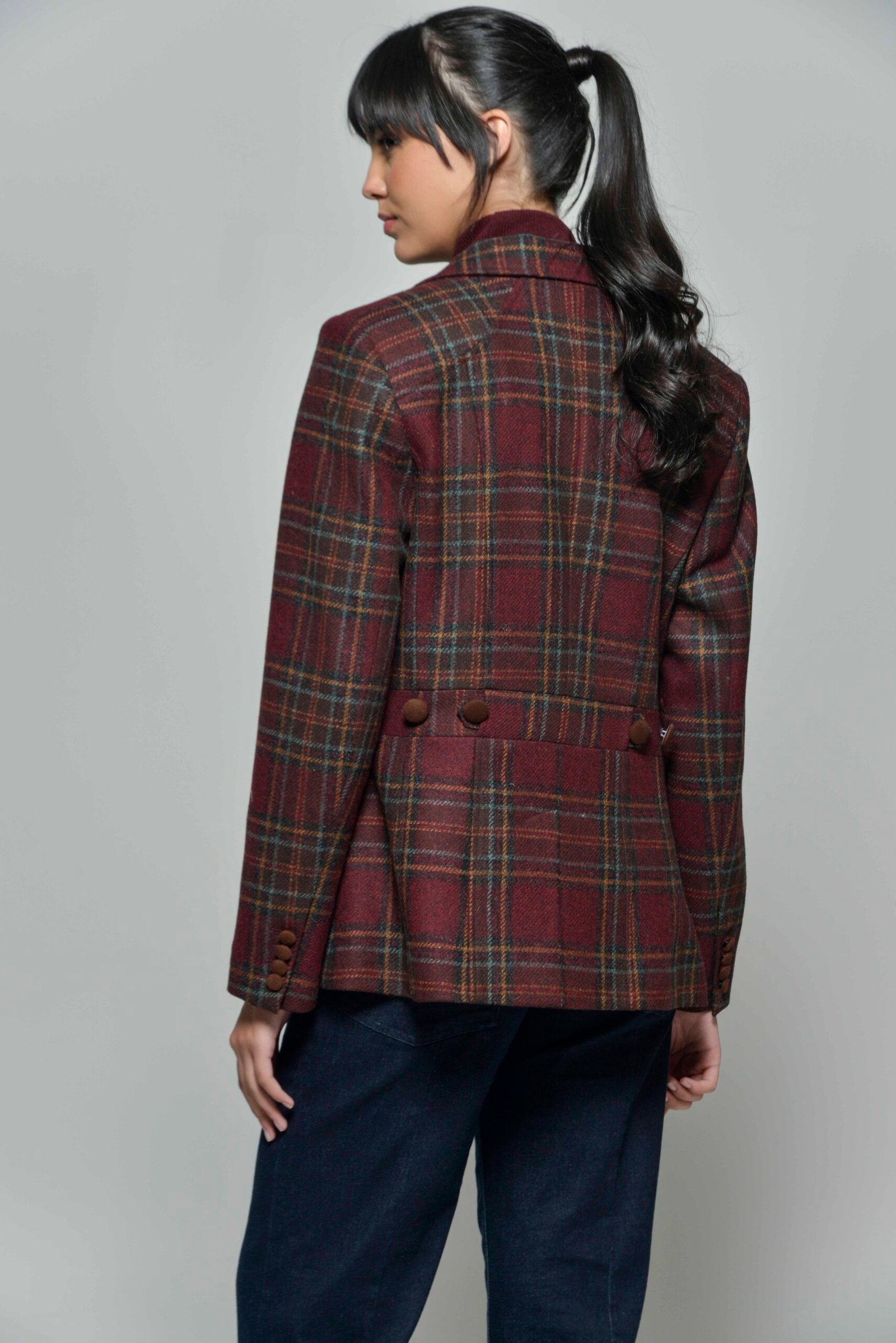 ZIA Burgundy Check (back) Hartwell ZIA Burgundy Check back scaled